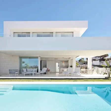 Beautiful Modern With Amazing Views Villa Marbella